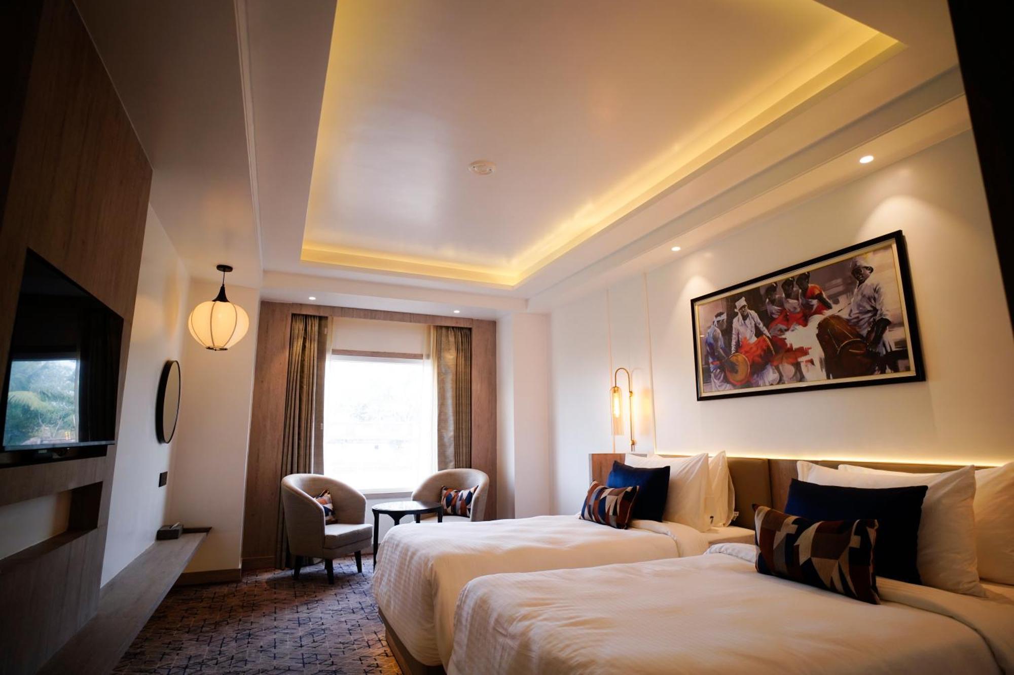 Ishaan Sarovar Portico 德奥加尔 外观 照片